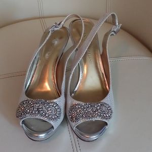 Evening heels, great condition